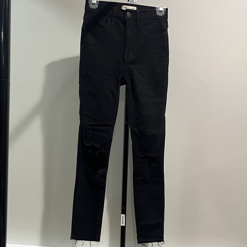 Madewell Black Distressed Women's Jeans